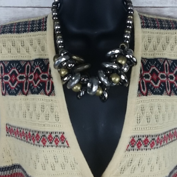 Talbots, Black, creme and red sweater vest, Sz M - Picture 7 of 9